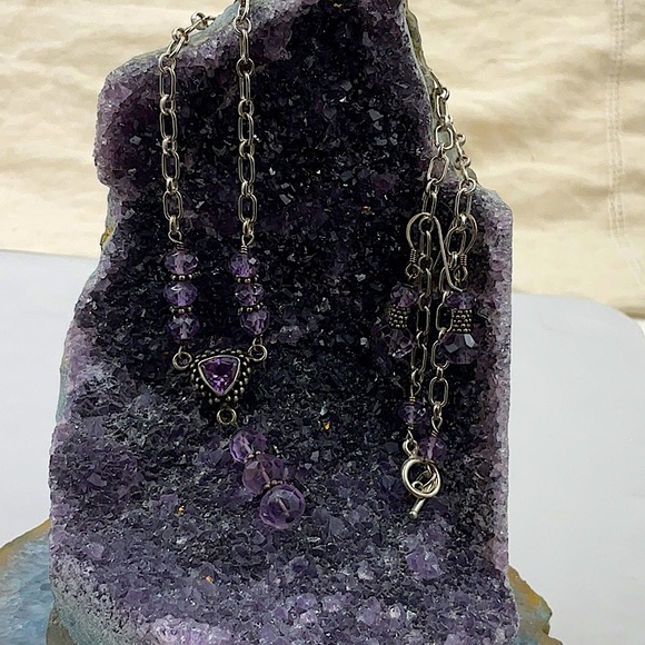 Vtg. 18” Silver Necklace With 925 Amethyst Pendant & Amethyst Faceted Beads - Picture 2 of 4